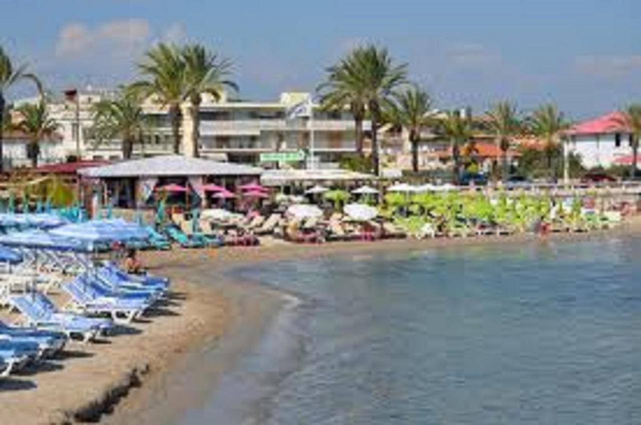 Sole E Mare 2 Pieces Apercu Mer Golfe-Juan Ngoại thất bức ảnh
